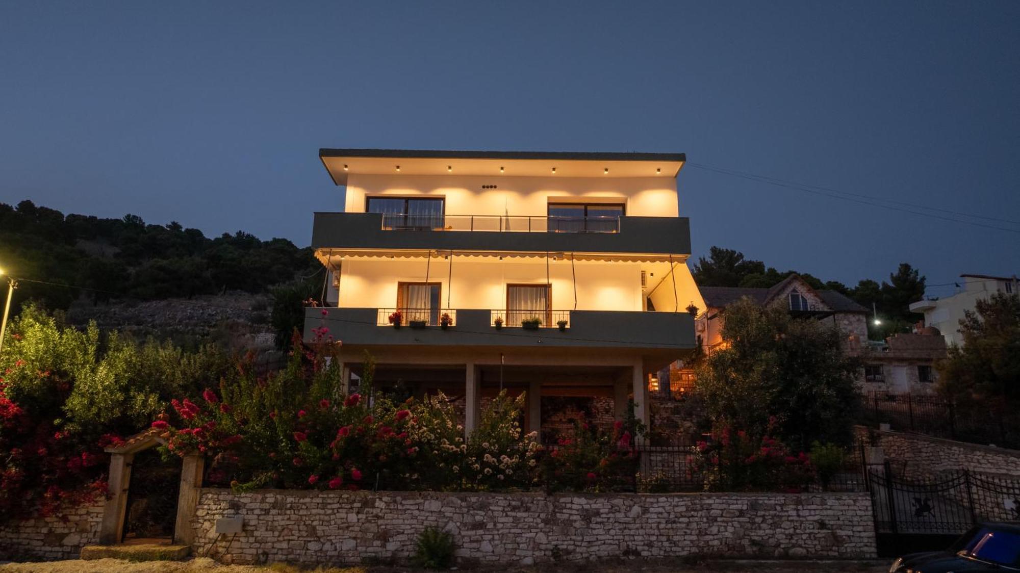 Euphoria Apartments Sarandë 외부 사진