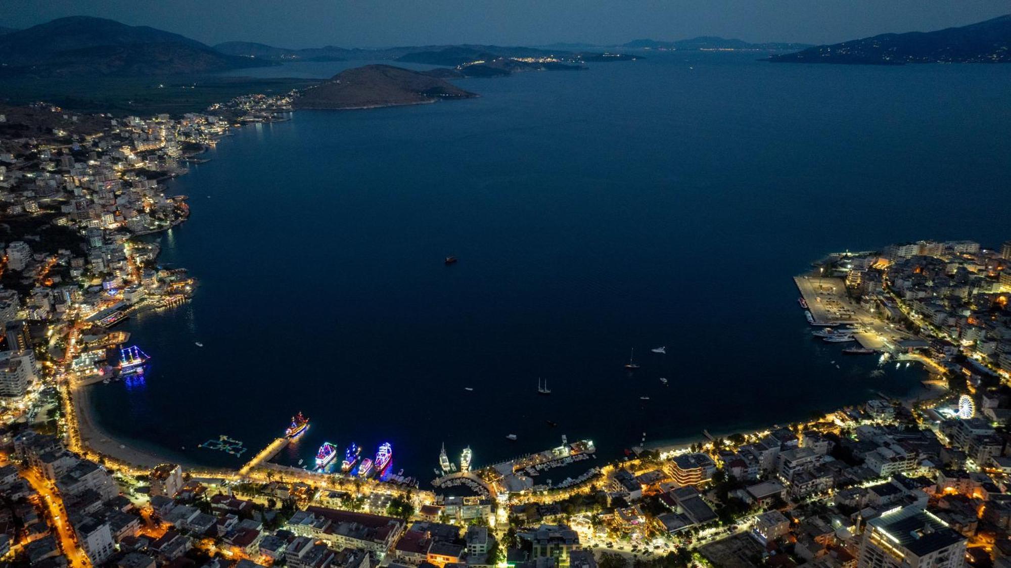 Euphoria Apartments Sarandë 외부 사진