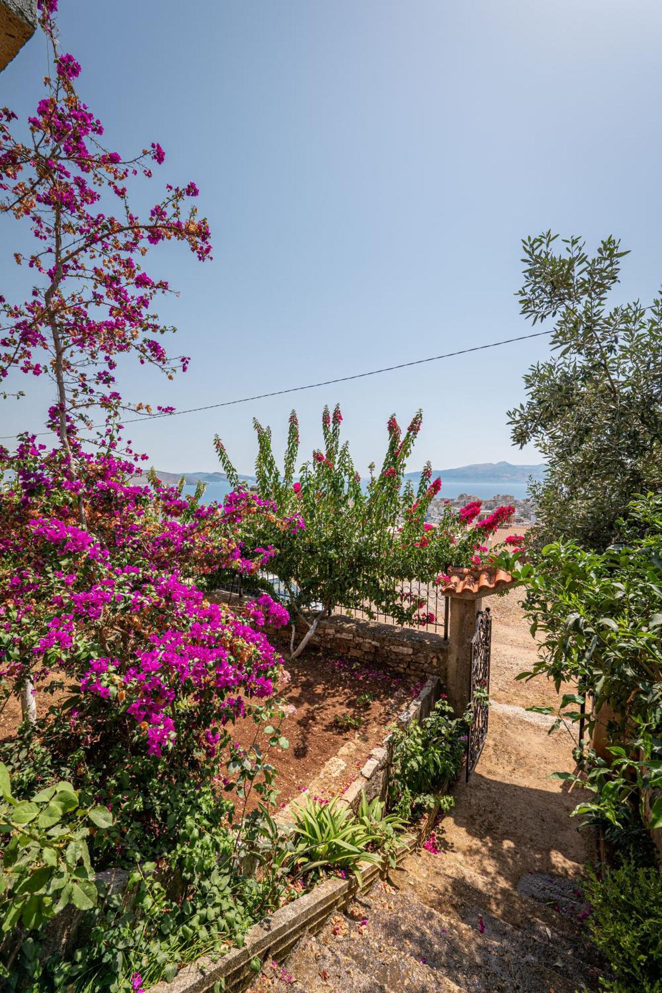 Euphoria Apartments Sarandë 외부 사진